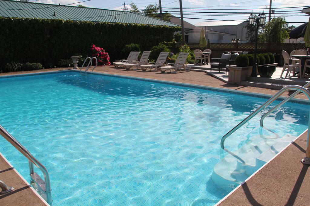 Willow Bend Motel Truro Zewnętrze zdjęcie